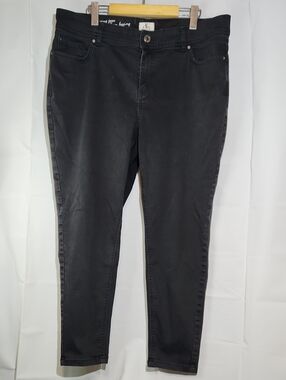 d/C Jeans Black Women's Slim Stretch Jean Leggings - 18P